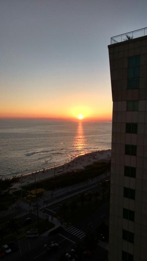 Flat na praia da Barra da Tijuca Rio de Janeiro Exterior foto
